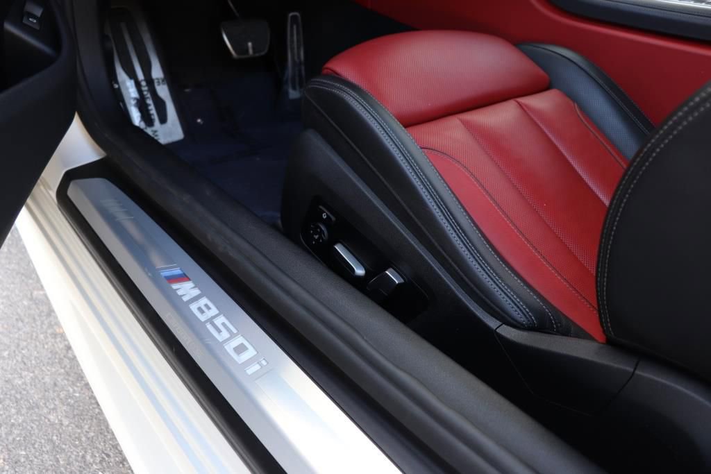 Used 2020 BMW M850i xDrive Coupe image 16