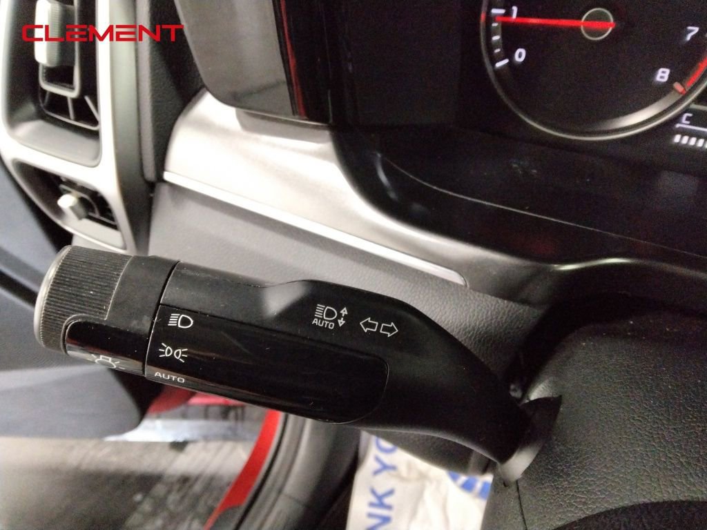 Used 2022 Kia Sorento LX image 12