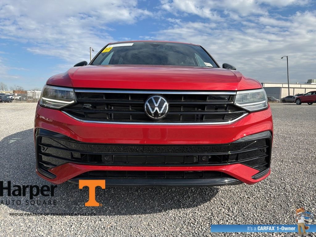 Used 2024 Volkswagen Tiguan SE R-Line image 8