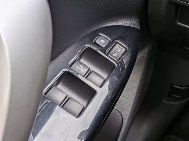 Used 2022 Mitsubishi Eclipse Cross LE AWD/4WD image 25