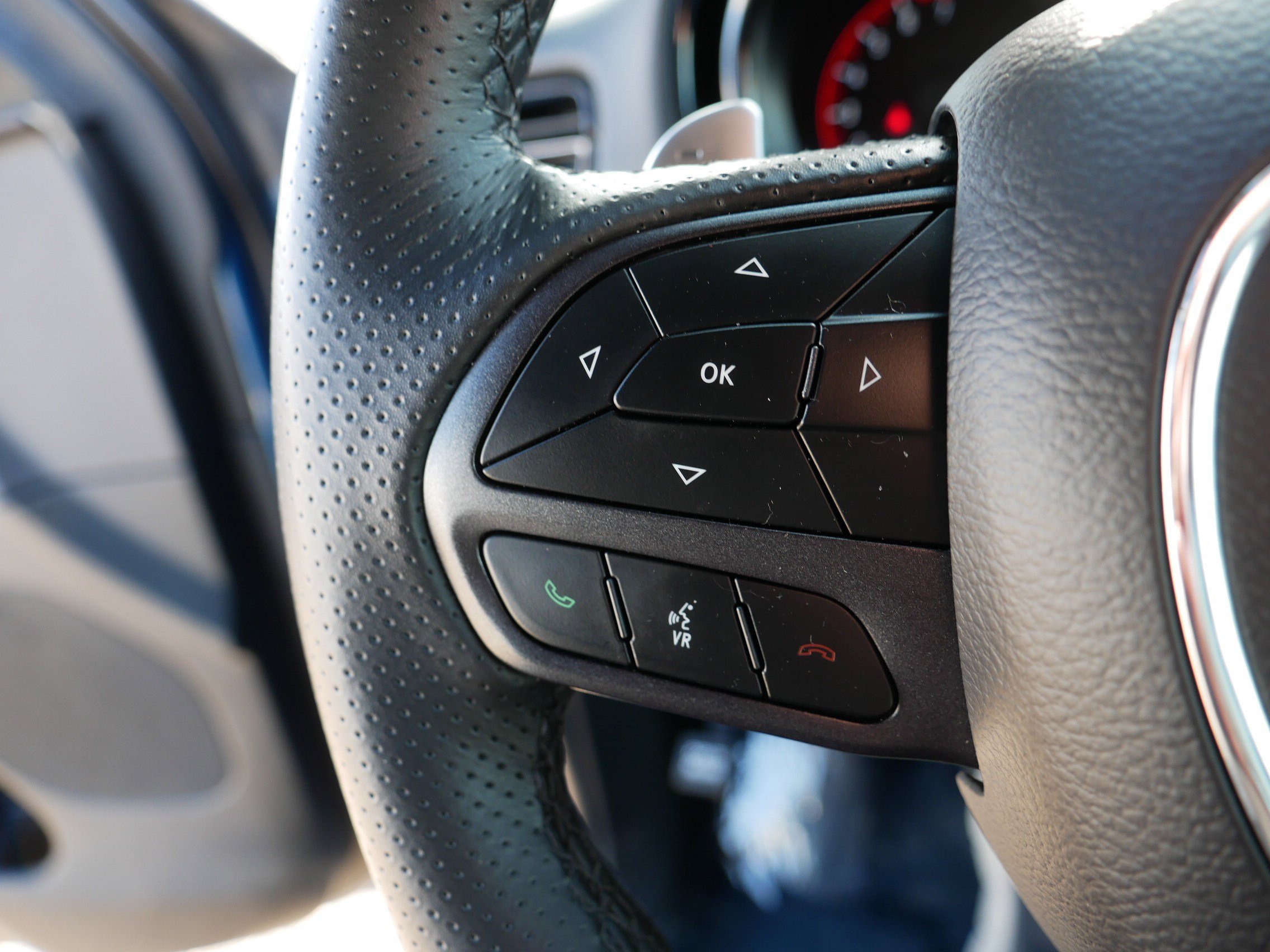 Used 2024 Dodge Durango GT image 28