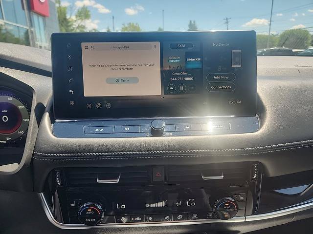 Certified 2026 Nissan Rogue SL AWD/4WD image 17