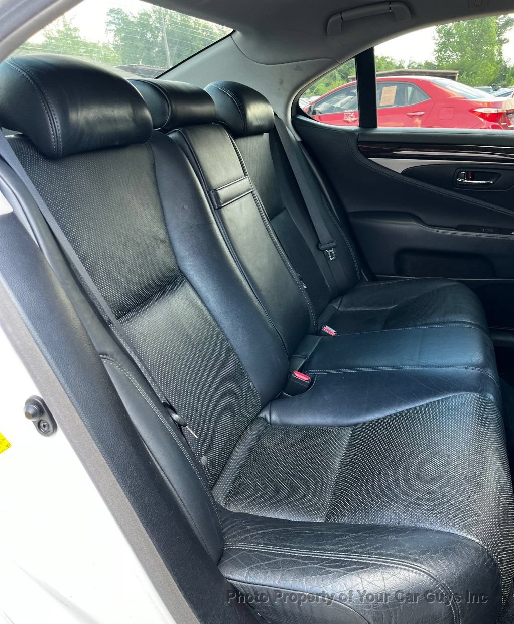 Used 2013 Lexus LS 460 w/ Comfort Pkg RWD image 13