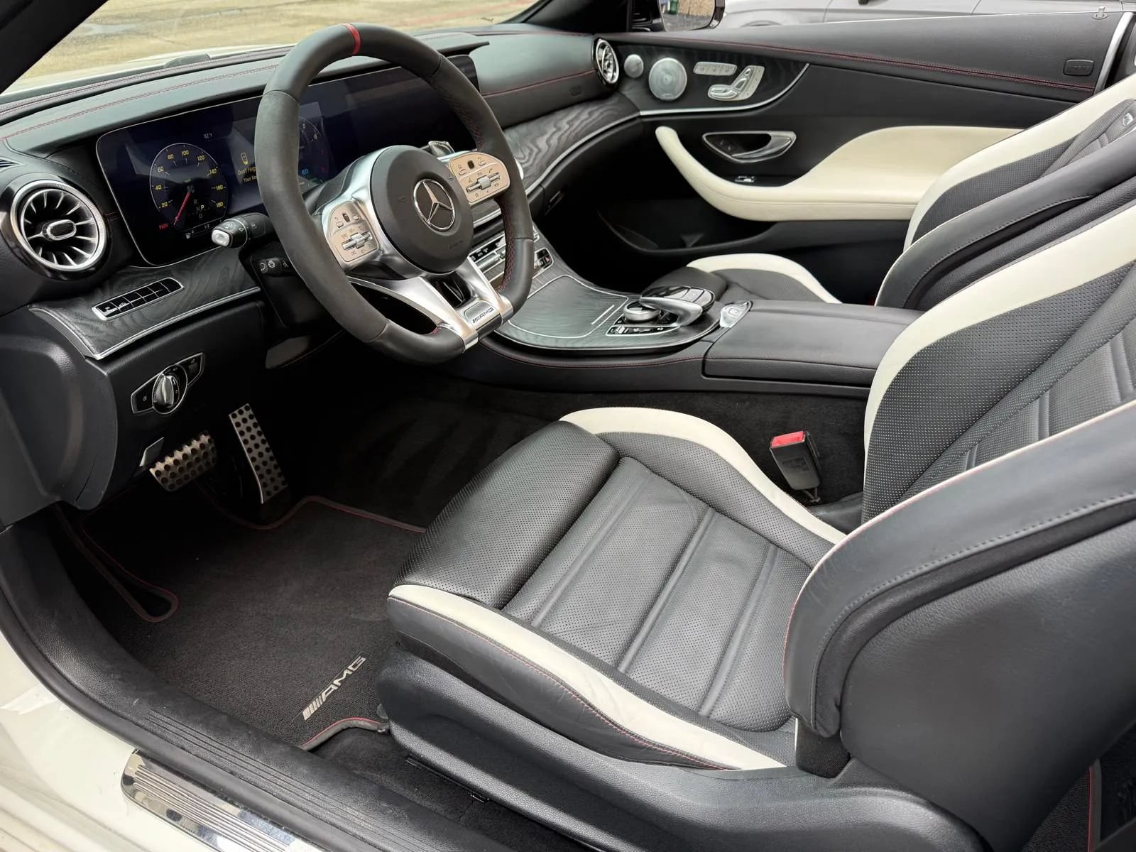 Used 2019 Mercedes-Benz E 53 AMG 4MATIC Cabriolet image 4