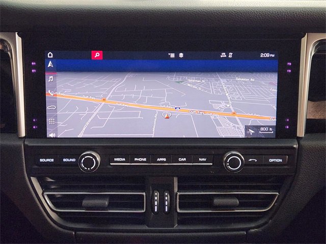 Used 2019 Porsche Macan image 17