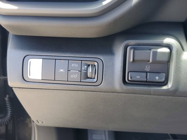 New 2026 Chevrolet Silverado EV LT w/ Plus Package AWD/4WD image 19