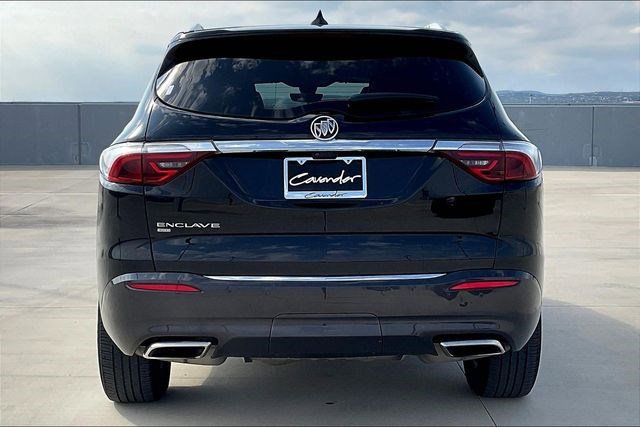 Used 2024 Buick Enclave Premium image 4