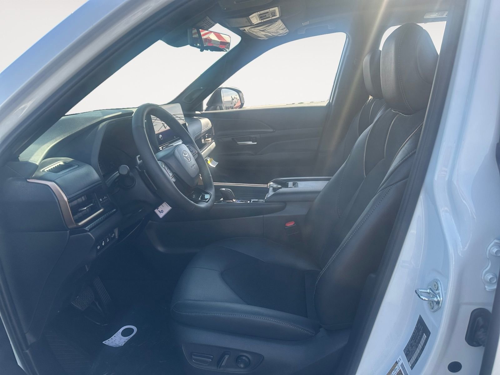 New 2026 Toyota Grand Highlander AWD Hybrid image 9