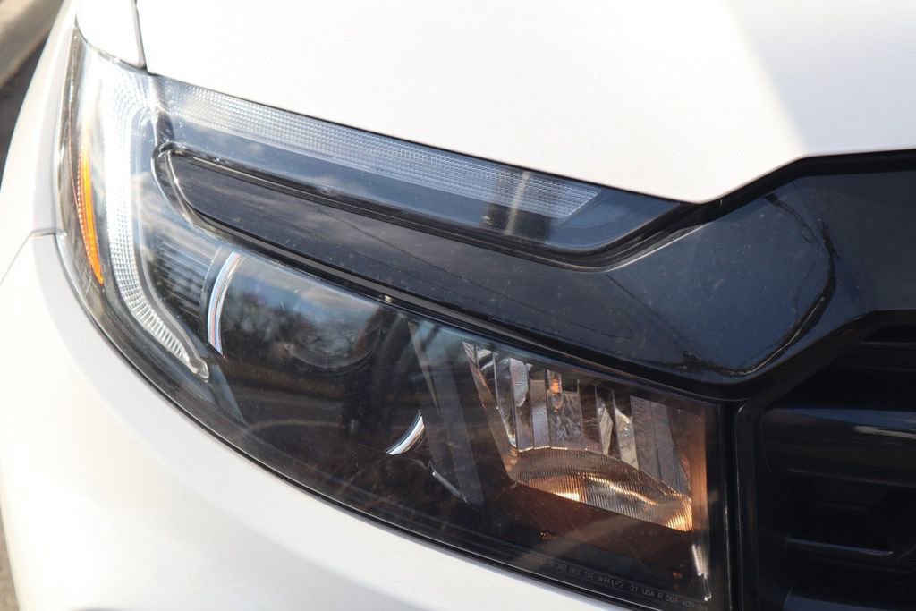 Used 2024 Honda Ridgeline Sport image 11