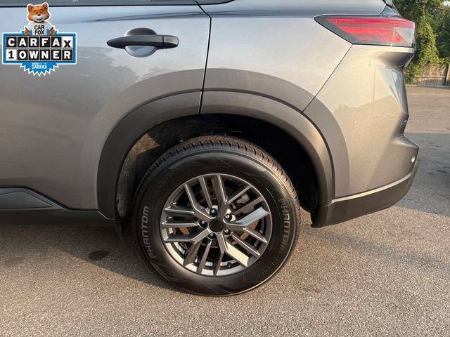 Used 2024 Nissan Rogue S FWD image 10