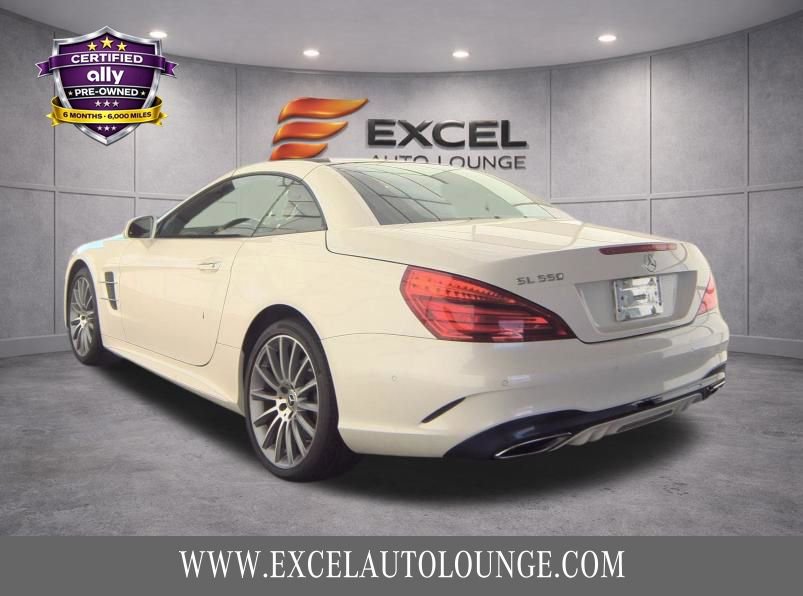 Used 2018 Mercedes-Benz SL 550 image 3