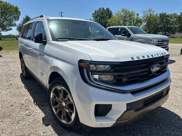 New 2027 Ford Expedition King Ranch AWD/4WD image 2