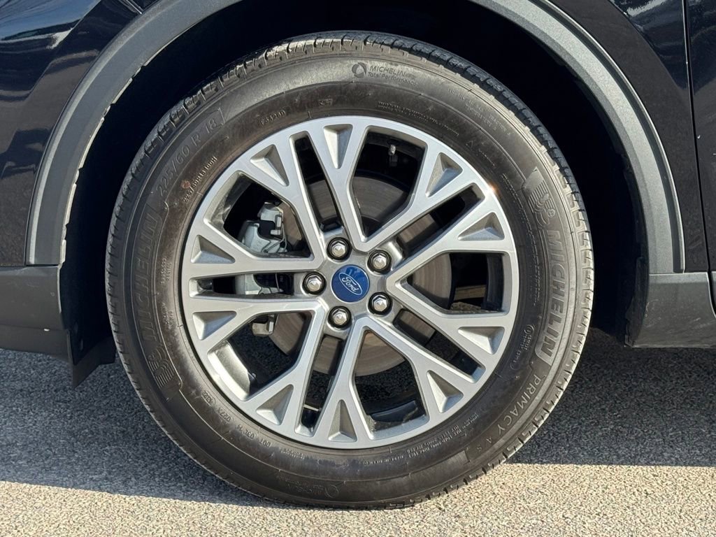 Used 2022 Ford Escape SEL image 35