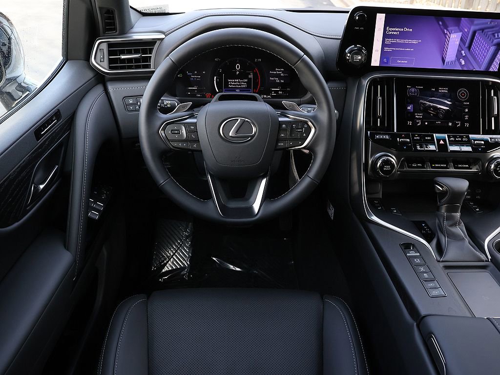 New 2026 Lexus LX 600 4WD w/ Premium Package image 16
