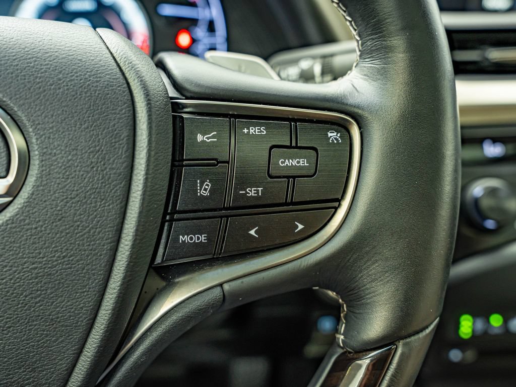 Used 2019 Lexus ES 350 w/ Premium Package FWD image 22
