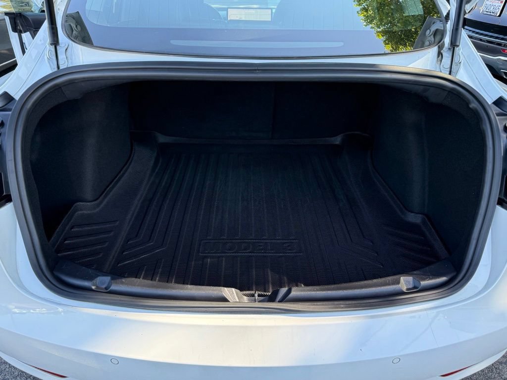 Used 2019 Tesla Model 3 Standard Range Plus RWD image 17