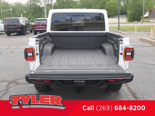 New 2026 Jeep Gladiator Rubicon AWD/4WD image 17