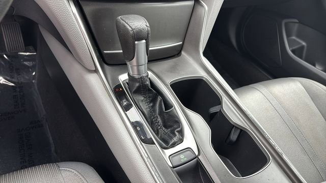 Used 2020 Honda Accord EX image 30