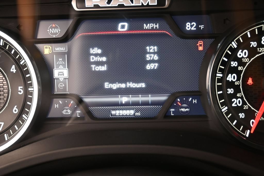 Used 2025 RAM 1500 Classic Warlock AWD/4WD image 7