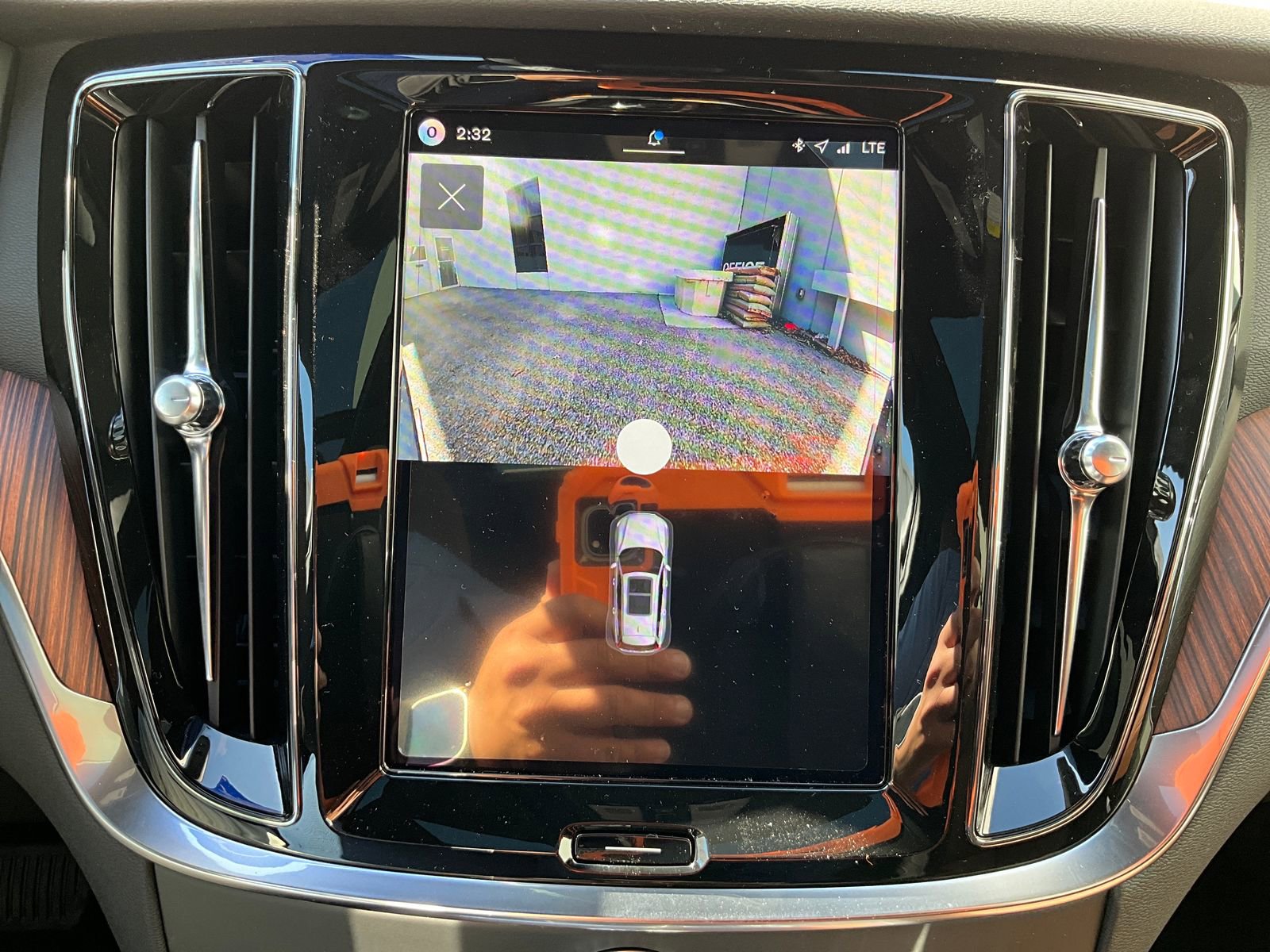 New 2026 Volvo V60 B5 Cross Country Plus w/ Climate Package image 21