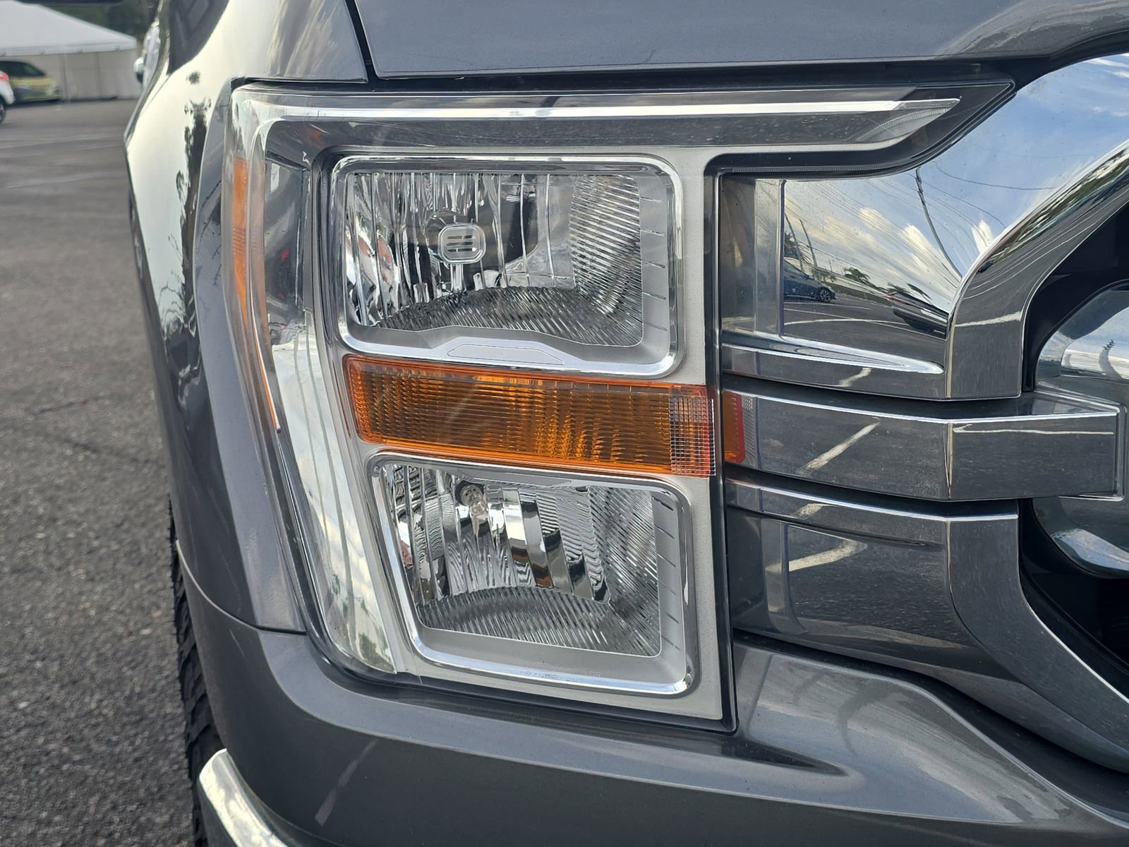 Used 2021 Ford F150 XLT w/ XTR Package image 7