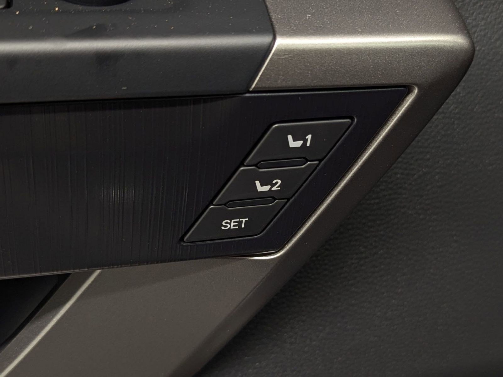 New 2026 Toyota Tundra Platinum image 21