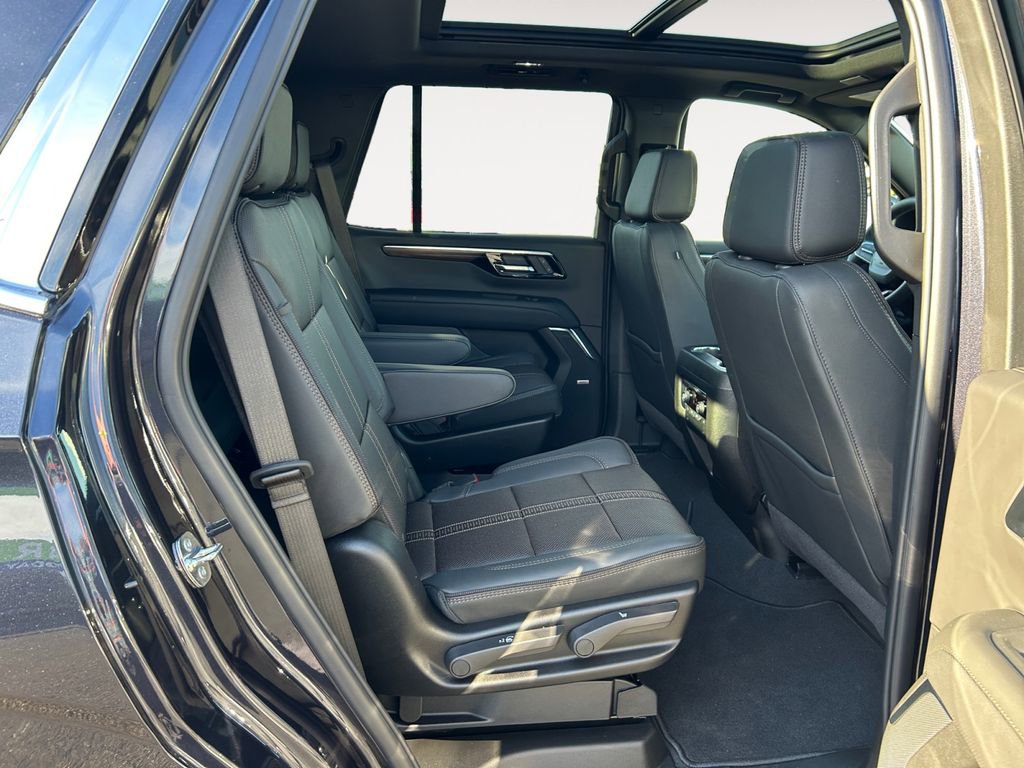 New 2026 Chevrolet Tahoe High Country w/ LPO, Illumination Package image 11