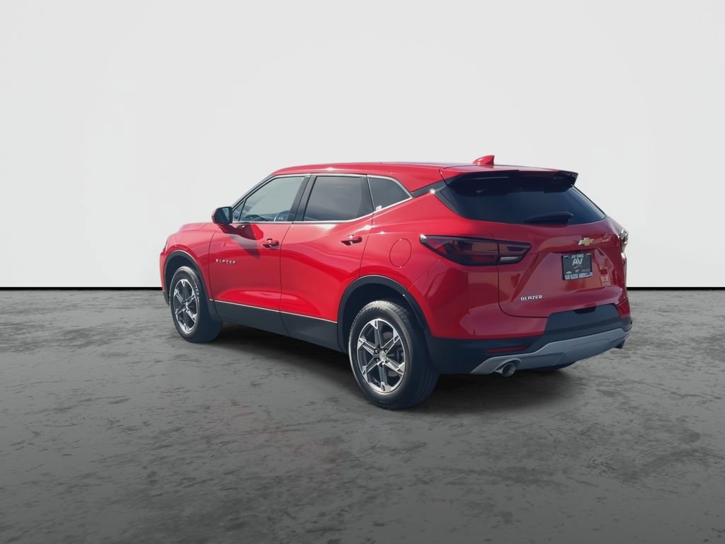 Used 2023 Chevrolet Blazer LT image 6