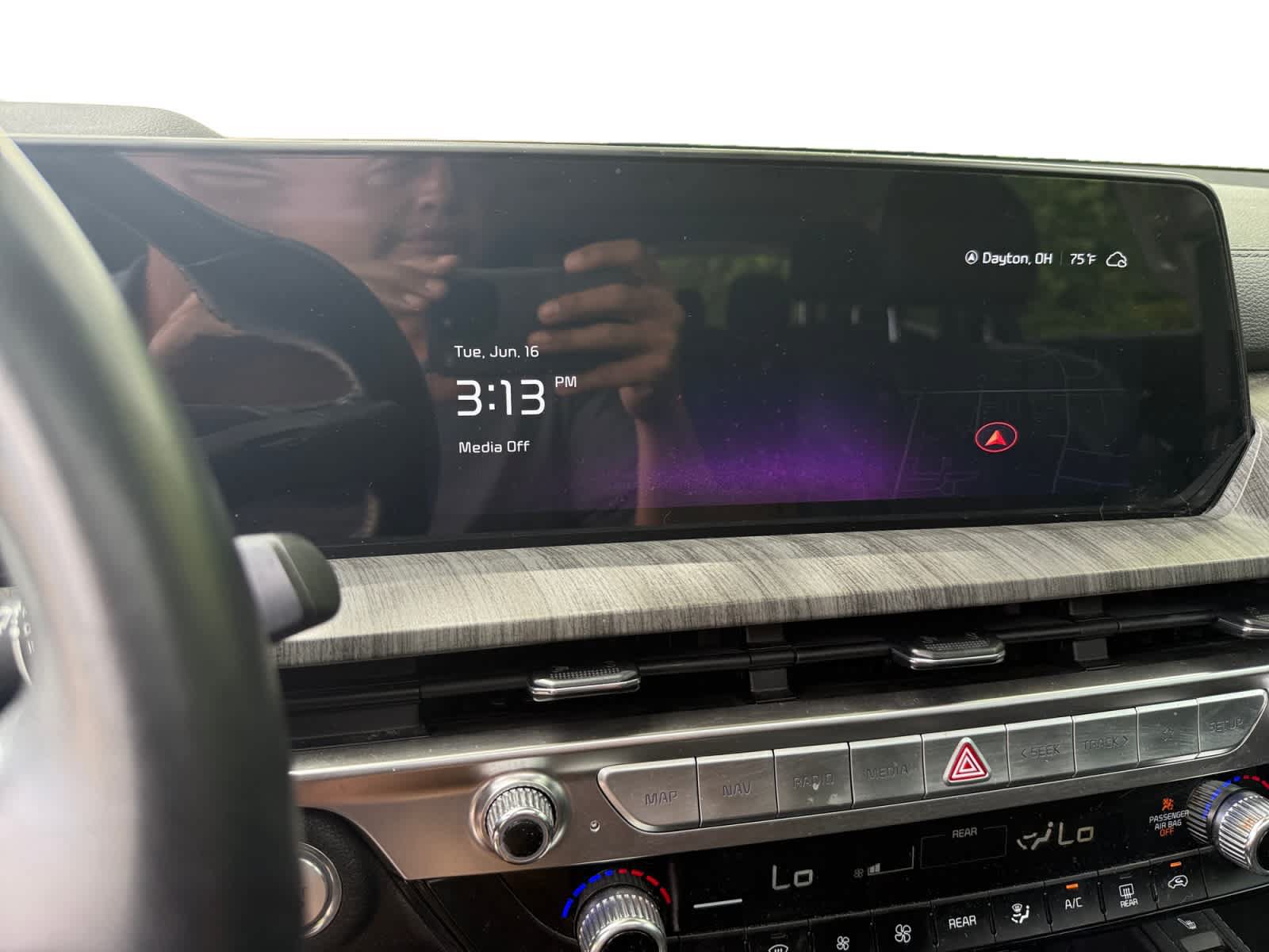 Used 2025 Kia Telluride EX FWD image 15