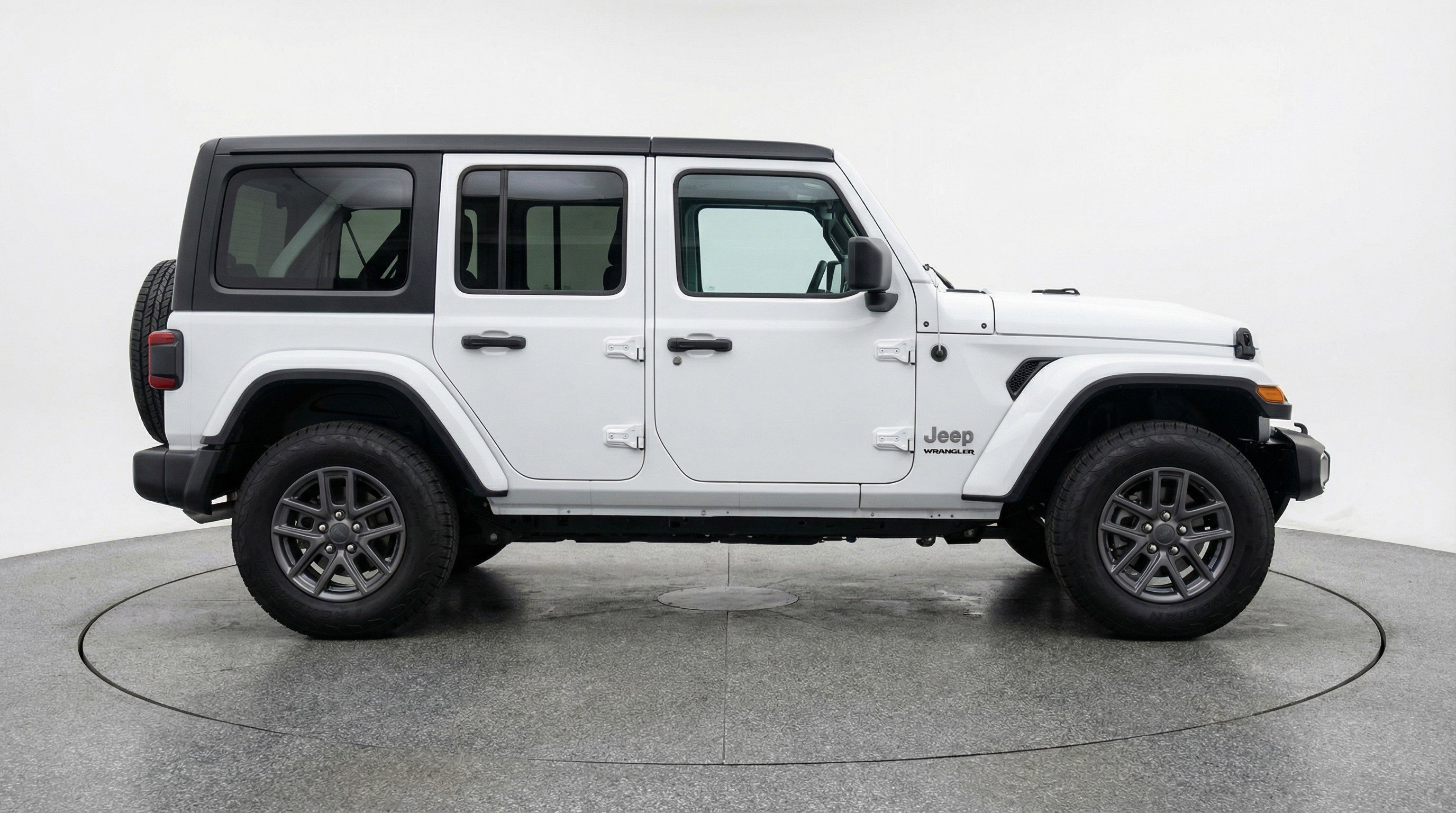 Used 2025 Jeep Wrangler Sport S image 11