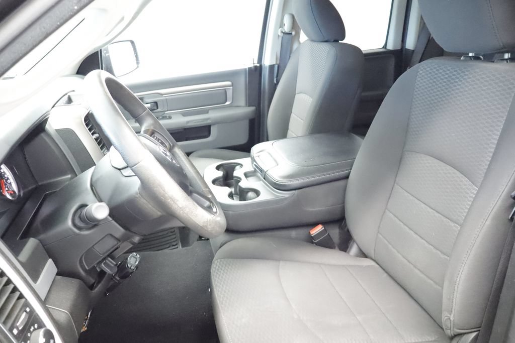 Certified 2019 RAM 1500 Warlock AWD/4WD image 23