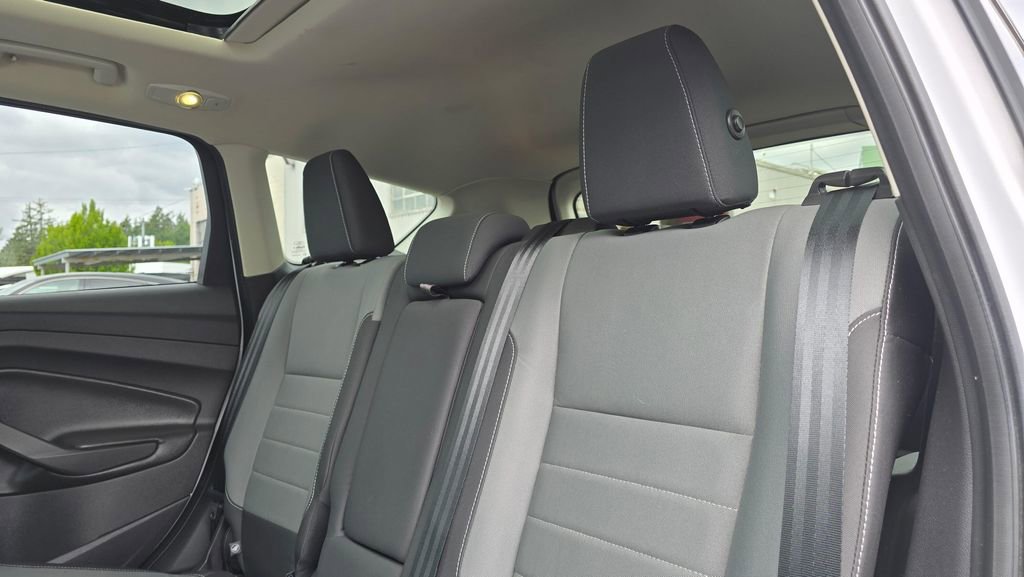 Used 2016 Ford Escape SE AWD/4WD image 17