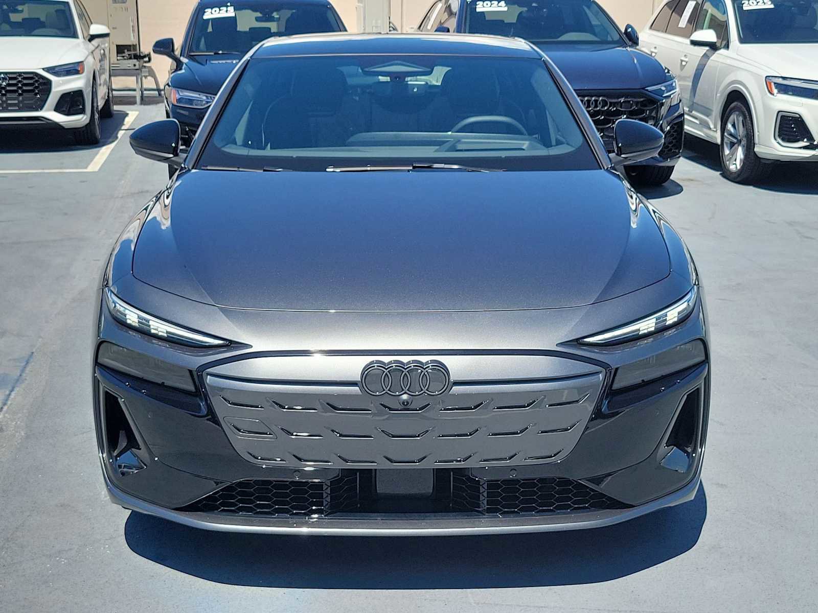 New 2025 Audi S6 e-tron Premium Plus AWD/4WD image 9