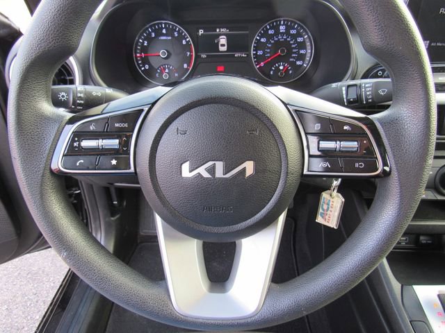 Used 2023 Kia Forte LXS image 25