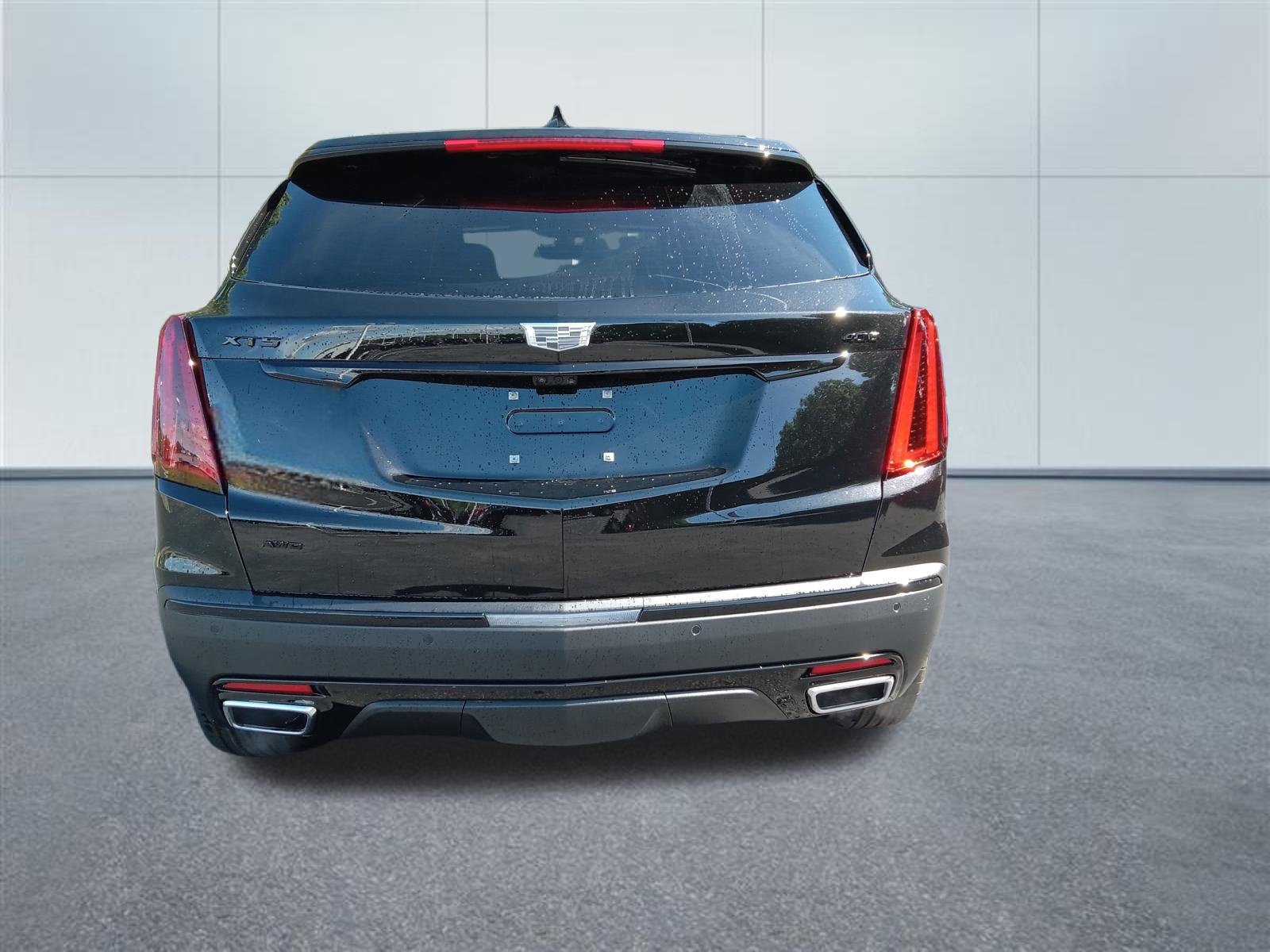 New 2026 Cadillac XT5 Premium Luxury w/ LPO, ONYX Package AWD/4WD image 4