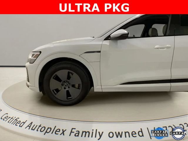 Used 2024 Audi Q8 e-tron Premium AWD/4WD image 2