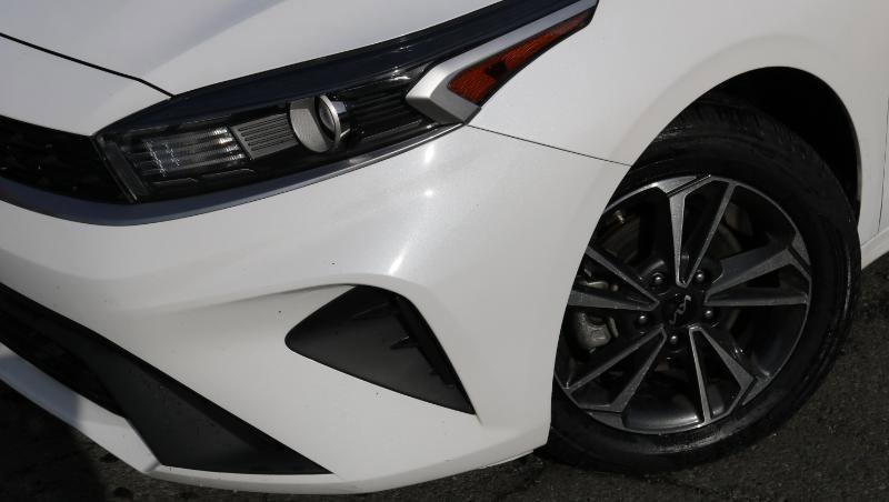 Used 2024 Kia Forte LXS image 4