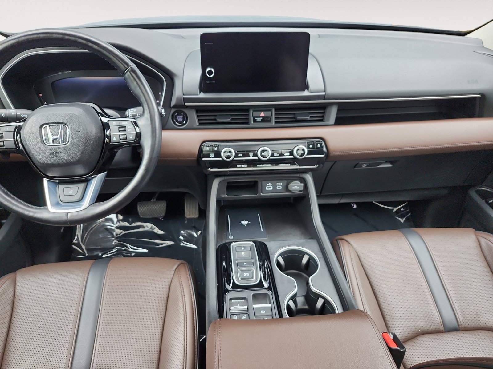 Used 2023 Honda Pilot Elite image 11