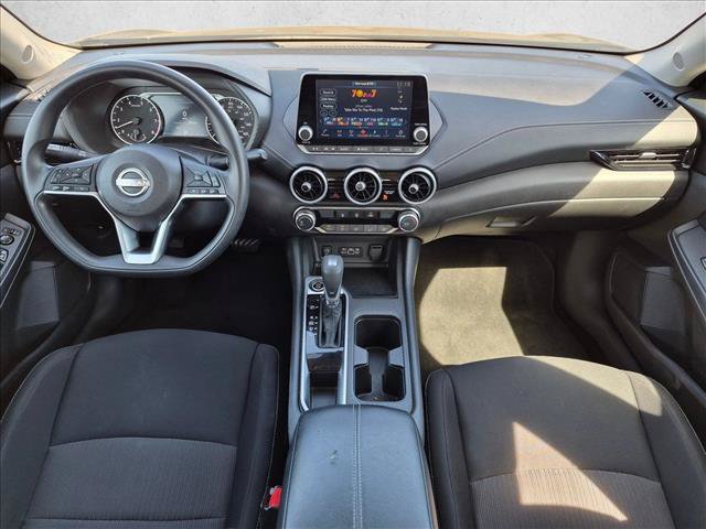 Used 2024 Nissan Sentra SV FWD image 17
