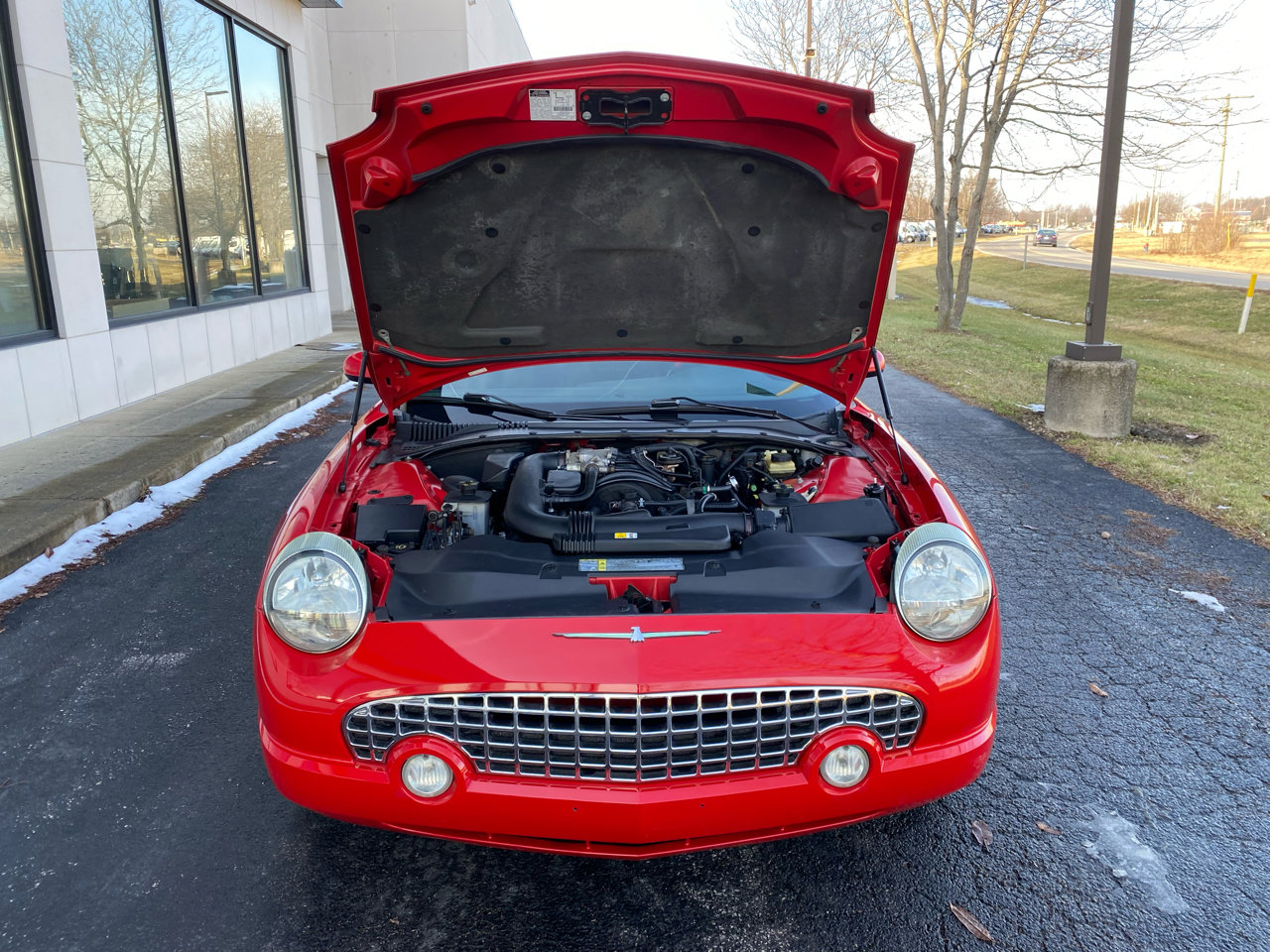 Used 2002 Ford Thunderbird Deluxe image 31