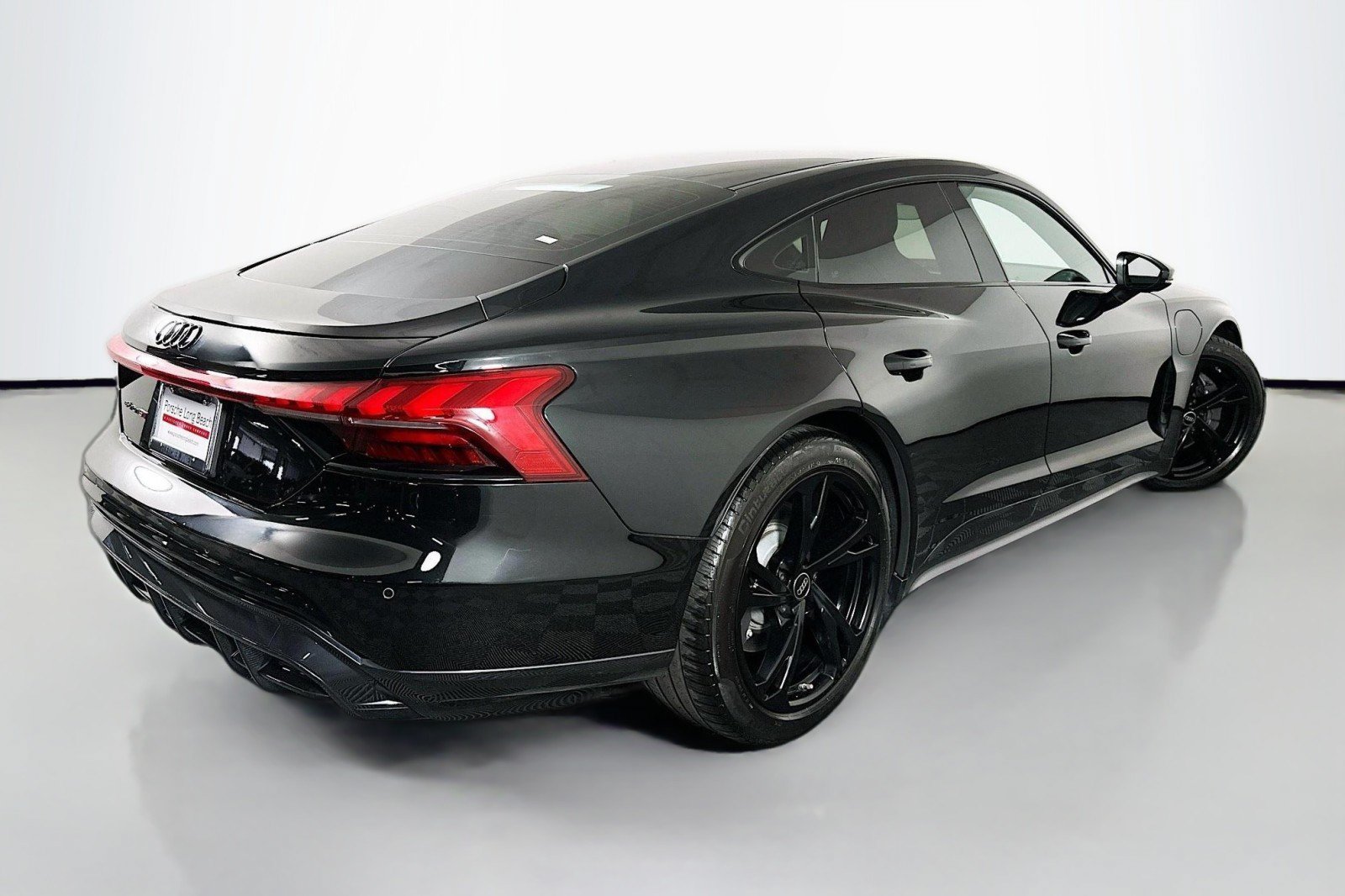 Used 2022 Audi e-tron GT Premium Plus AWD/4WD image 13
