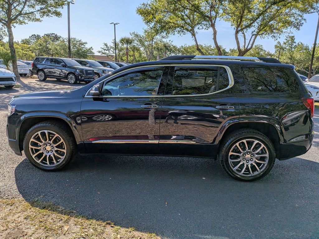 Used 2021 GMC Acadia Denali w/ Denali Ultimate Package AWD/4WD image 7