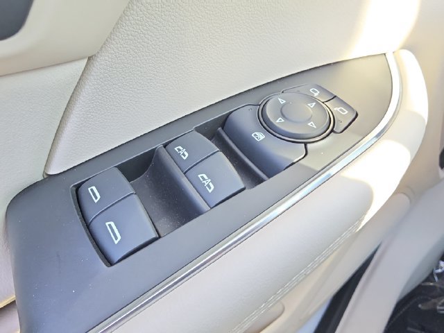 Certified 2023 Buick Envision Essence AWD/4WD image 20
