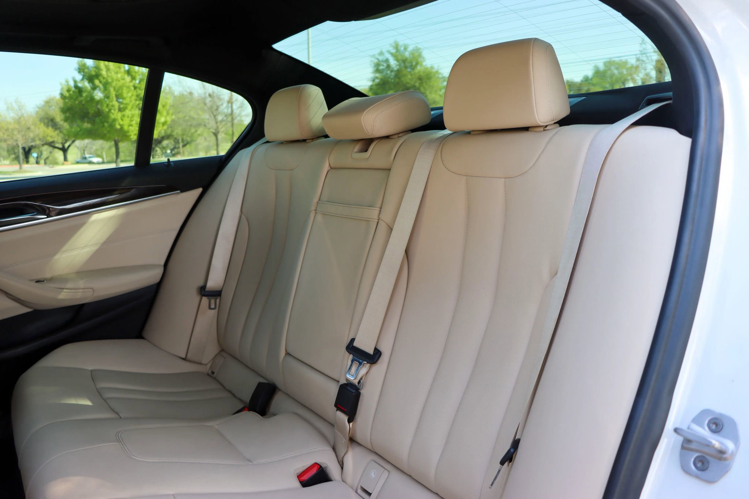 Used 2018 BMW 530i image 17