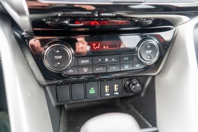 Used 2023 Mitsubishi Eclipse Cross AWD image 27