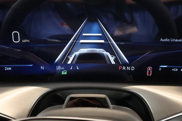 New 2026 Cadillac Vistiq Sport image 14