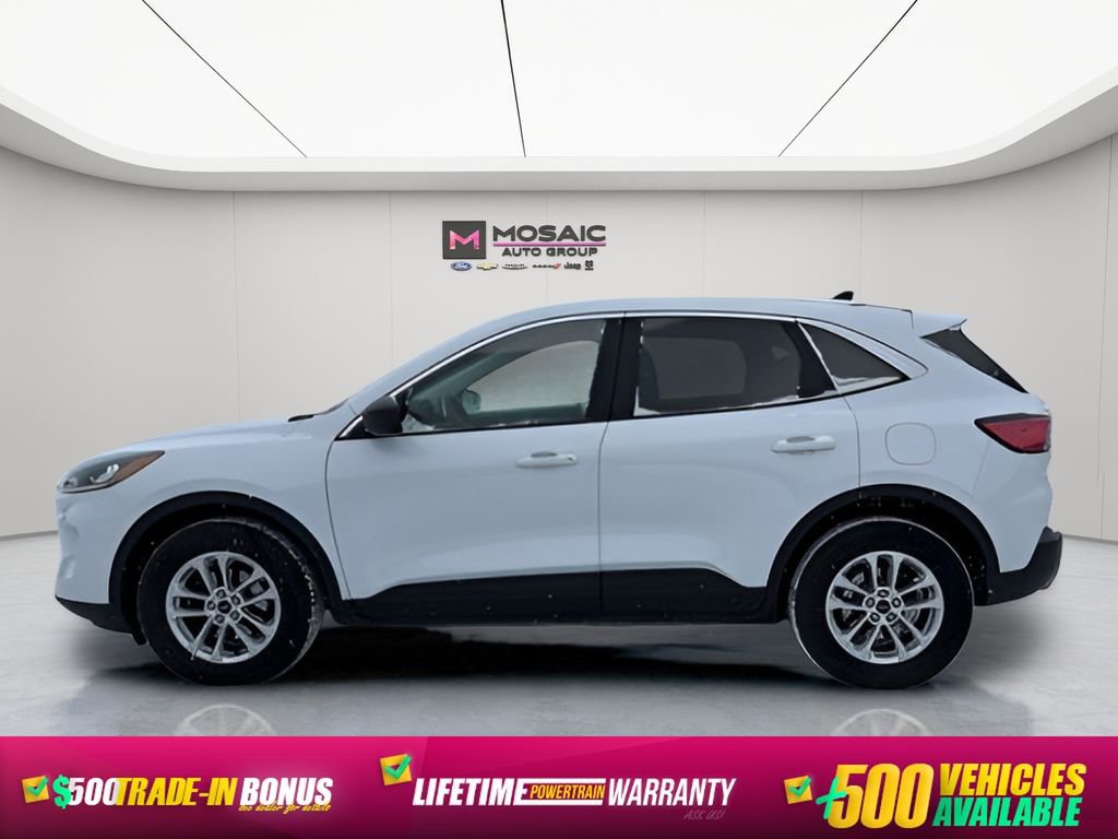 Used 2022 Ford Escape SE image 6