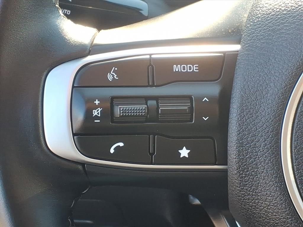 Used 2024 Kia Sportage EX image 12