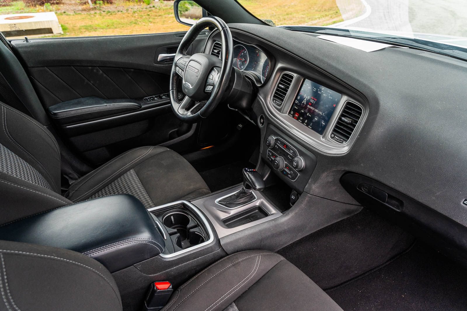 Used 2023 Dodge Charger SXT RWD image 12