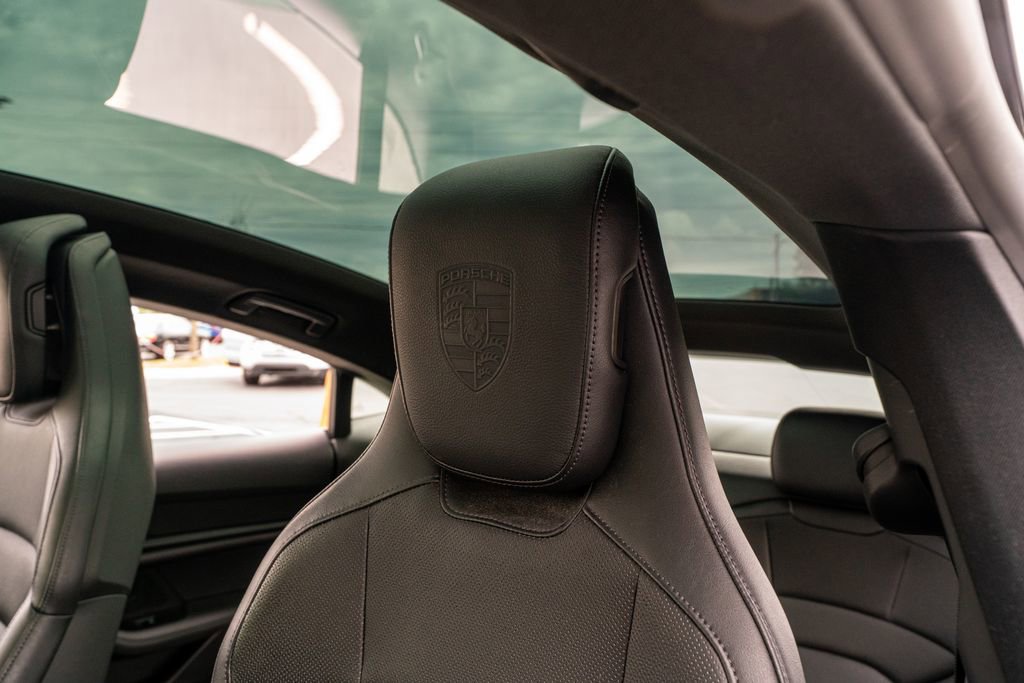 Used 2023 Porsche Taycan w/ Premium Package RWD image 33